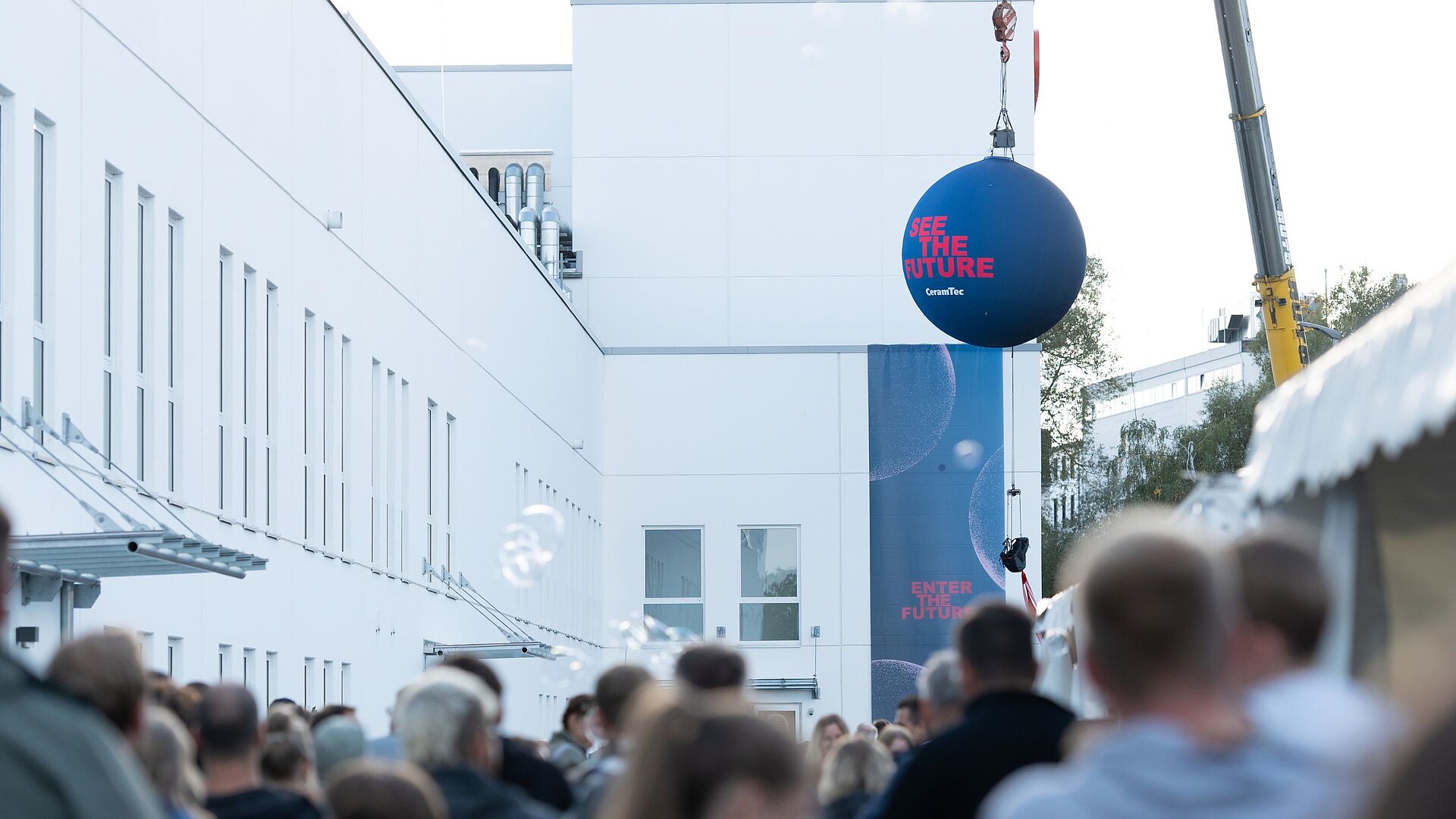 Guests at the opening of CeramTec’s medical technology facility in Marktredwitz